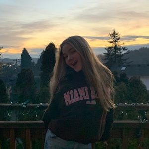 Meet your Posher, Katherine